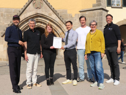Gratulation an TOP Sozial Unternehmen Physio van Rossenberg zum erneuten Gewinn "Unternehmer des Jahres"
